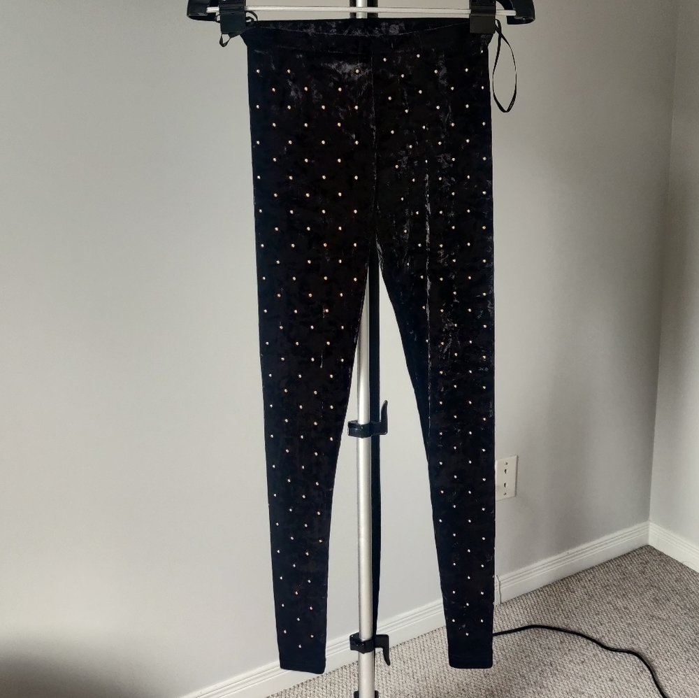 NWOT- Black velvet leggings with gold studs